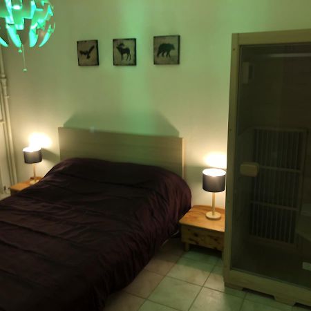 Appartements Le Verlaine Rombas ภายนอก รูปภาพ