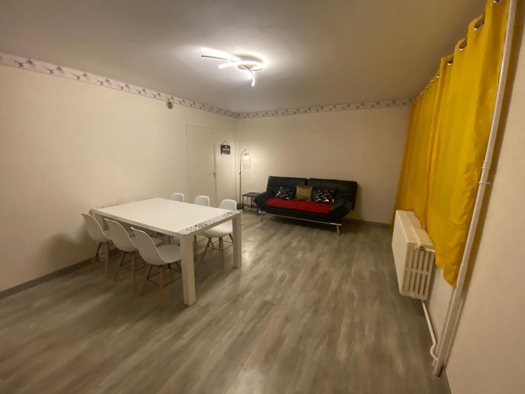 Appartements Le Verlaine Rombas ภายนอก รูปภาพ