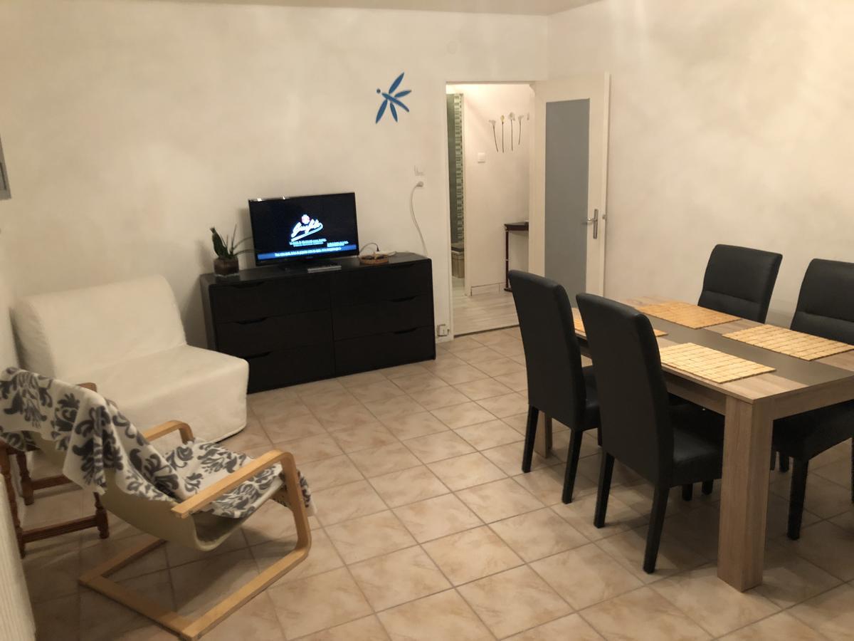 Appartements Le Verlaine Rombas ภายนอก รูปภาพ